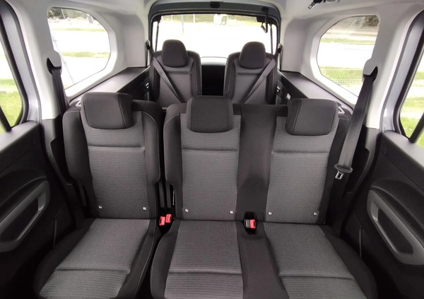 Toyota Proace City Verso cena 144900 przebieg: 3, rok produkcji 2024 z Wieliczka małe 46